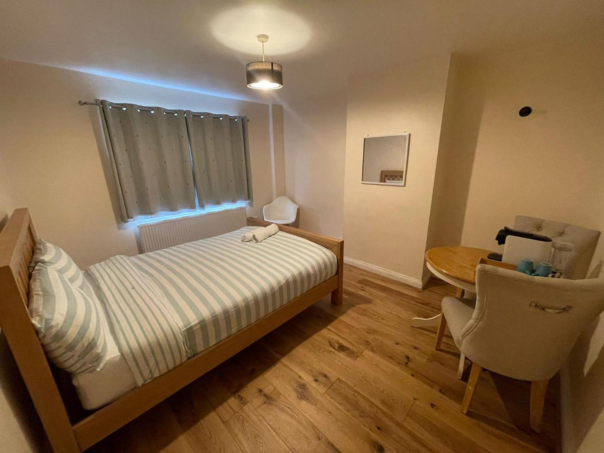 Apartmán Daisy Whetstone Exteriér fotografie